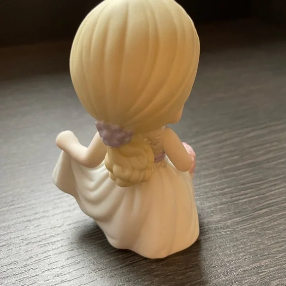 Precious moments - Picture 3 of 4